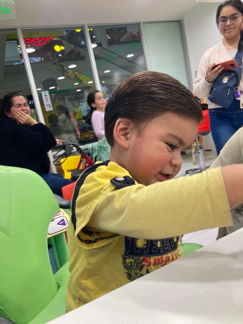 Estilo Kids San Bernardo - Corte caballero para niño en peluquería infantil