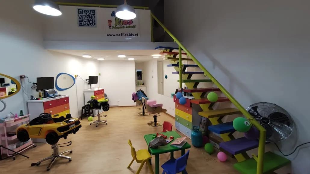 Interior de Estilo Kids Vitacura